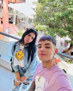 La Historia del Joven Influencer Que Conquista las Redes Sociales